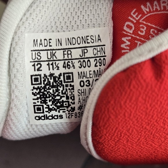 NWT Adidas Originals Men\'s Forum Low Basketball Sneaker Red Cloud White Size 12